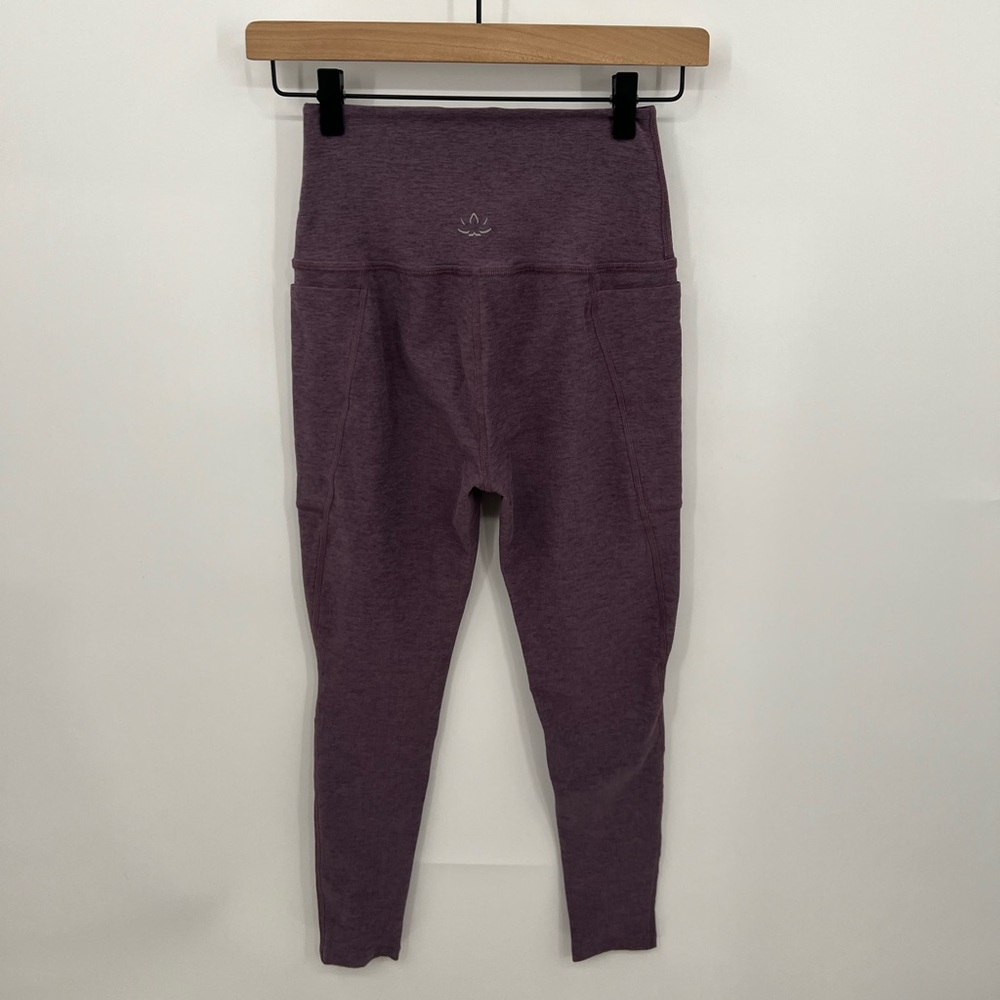 Beyond Yoga X Peloton purple high rise leggings - Picture 3 of 9